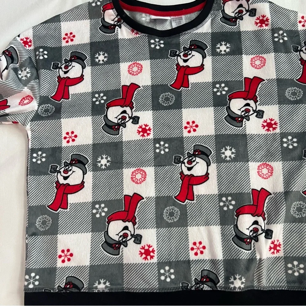 Frosty the Snowman Pajama Top Size M